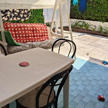 A Sunny Place Holiday home *